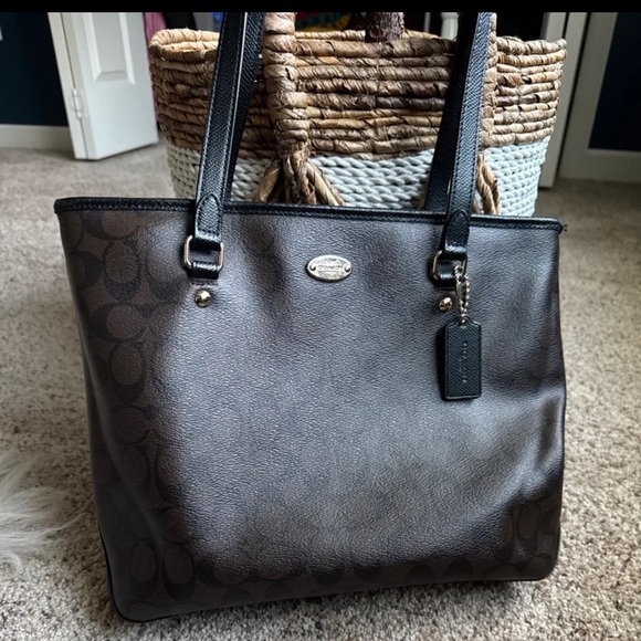 Coach Zip Top Tote Bag In Signature Canvas Black/Walnut/Gold 
Style code -F34603 - Picture 9 of 14